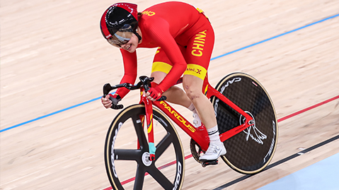 室内恒温游泳健身室内恒温泳池