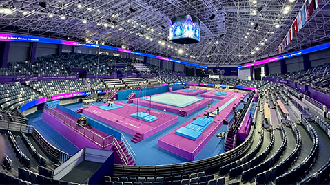 乒乓球台下拉弧旋